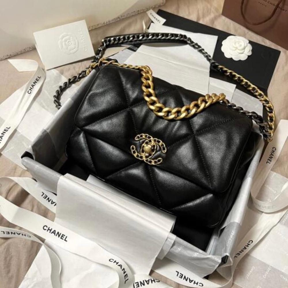 二手99CHANEL香奈兒經典19系列黑色小羊皮金銀拼色中號斜挎單肩包-細節圖2