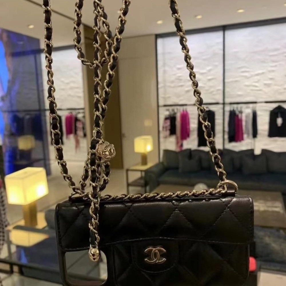 二手99Chanel金珠黑金鏈條手機包/手機殼 12Pro 爆款有盒子小-細節圖3