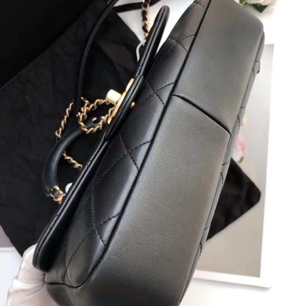 【二手98新】CHANEL香奈兒手環包黑金牛皮-細節圖4