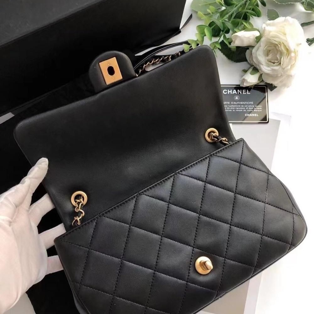 【二手98新】CHANEL香奈兒手環包黑金牛皮-細節圖5