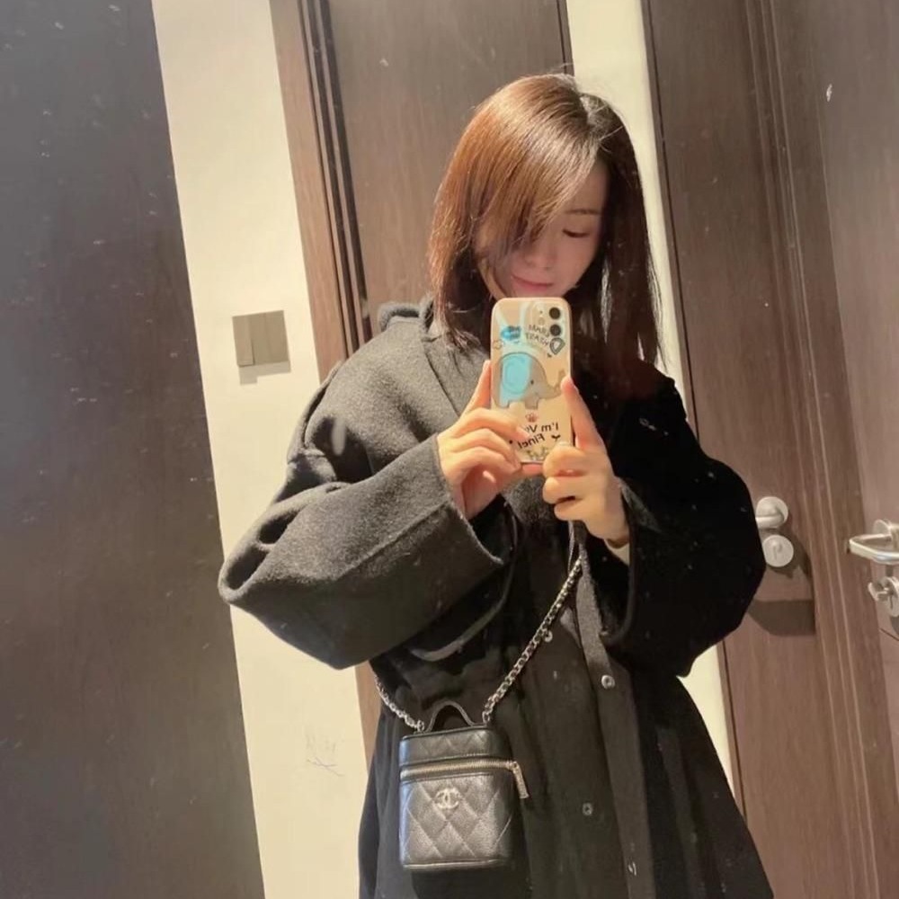 【二手99新】CHANEL香奈兒22c扁盒子包-細節圖8