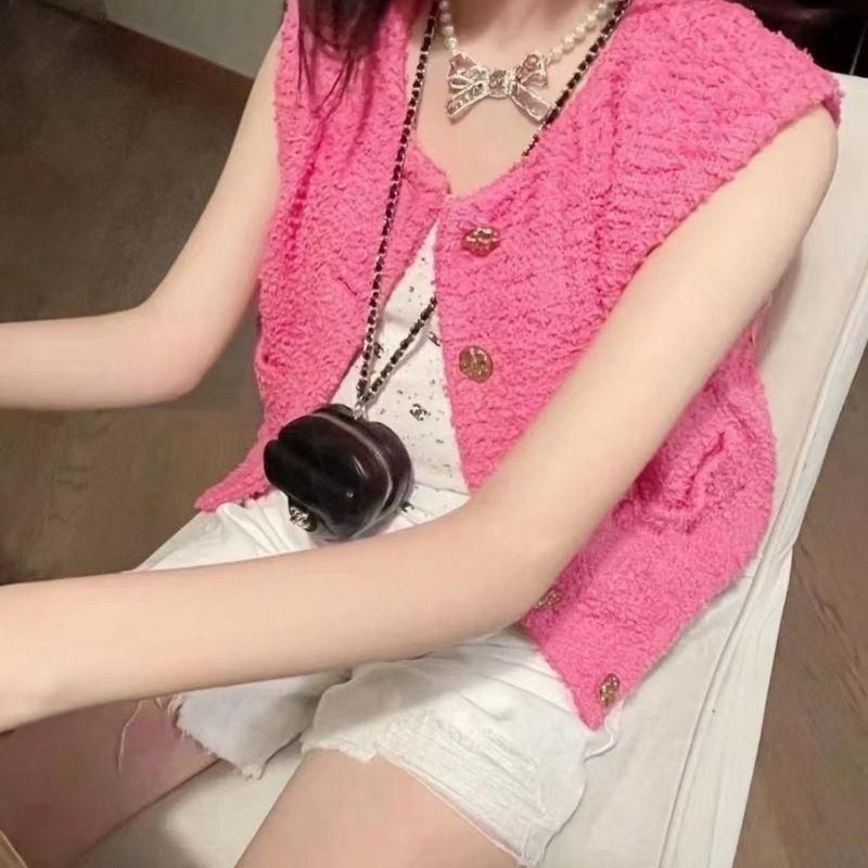 二手Chanel 香奈兒 經典爆款22s 黑金 mini愛心項鏈包 腰包 耳機包-細節圖4