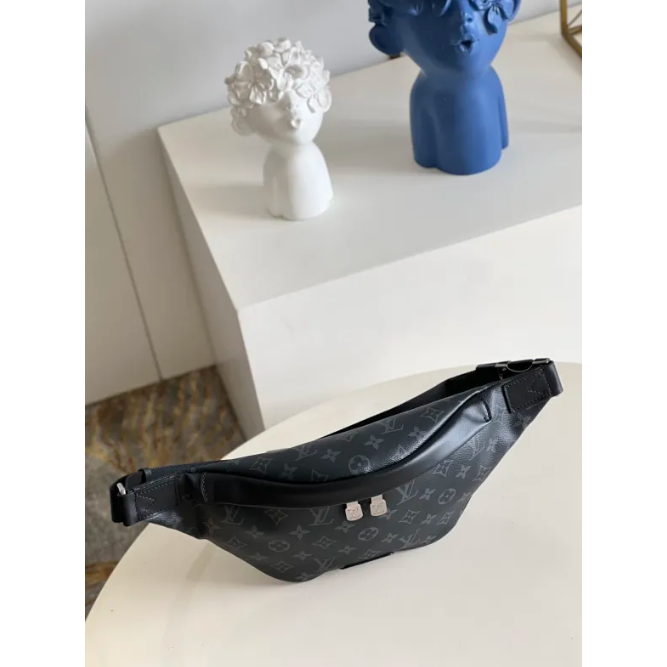 幾乎全新Louis Vuitton/路易威登男包老花DISCOVERY小號腰包肩背包M46035-細節圖2