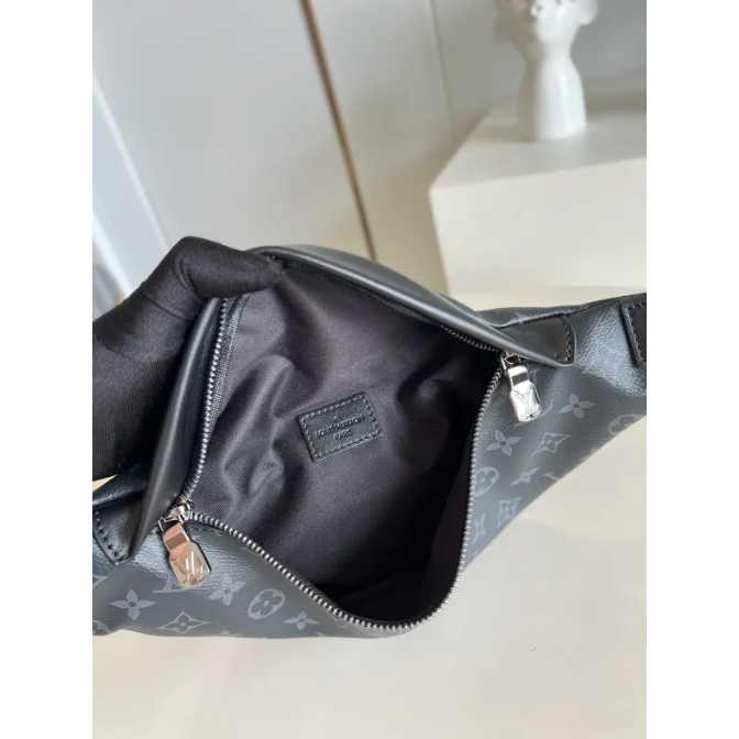幾乎全新Louis Vuitton/路易威登男包老花DISCOVERY小號腰包肩背包M46035-細節圖4