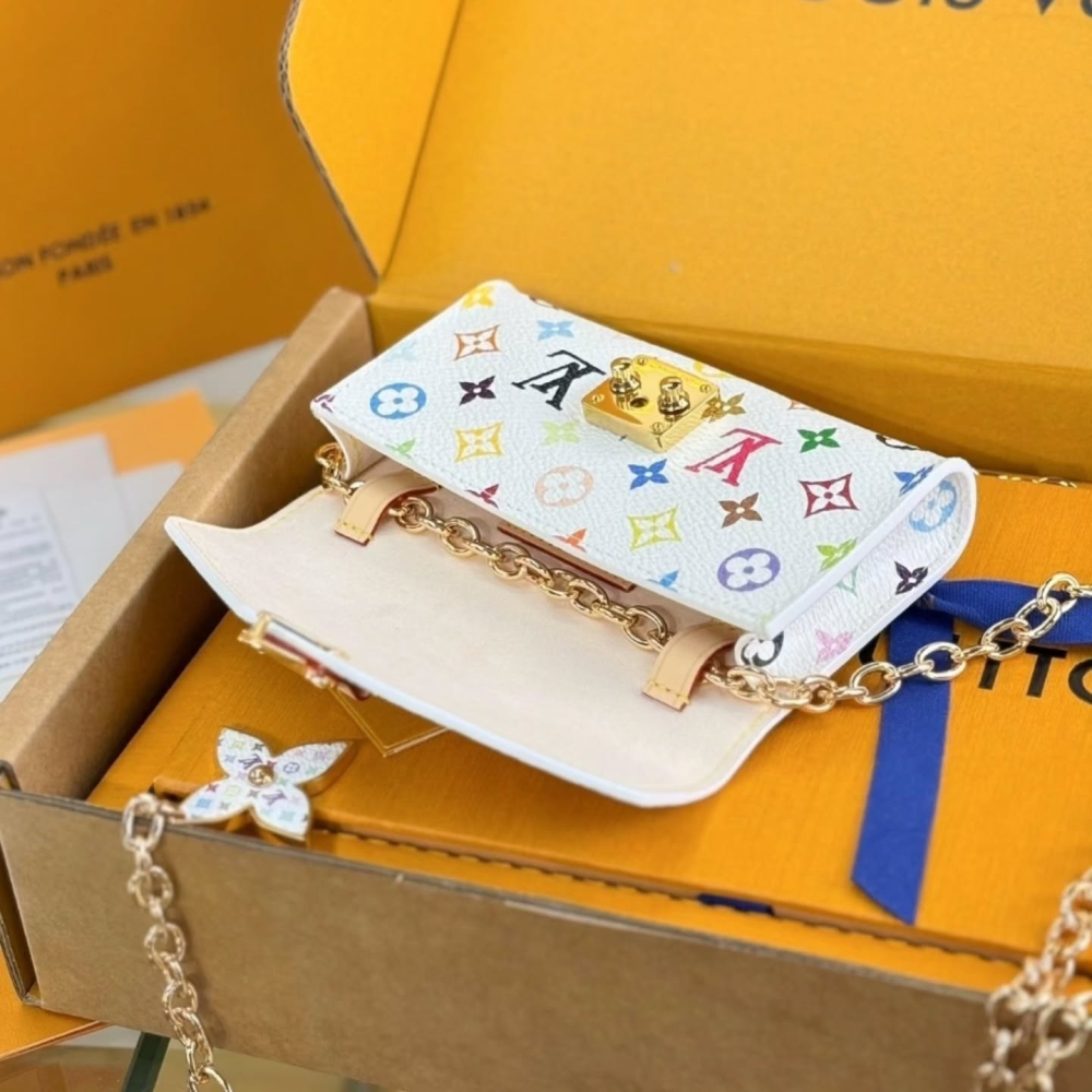 幾乎全新LV M4625Z LV x TM Pouch Métis Belt 白彩腰包-細節圖4