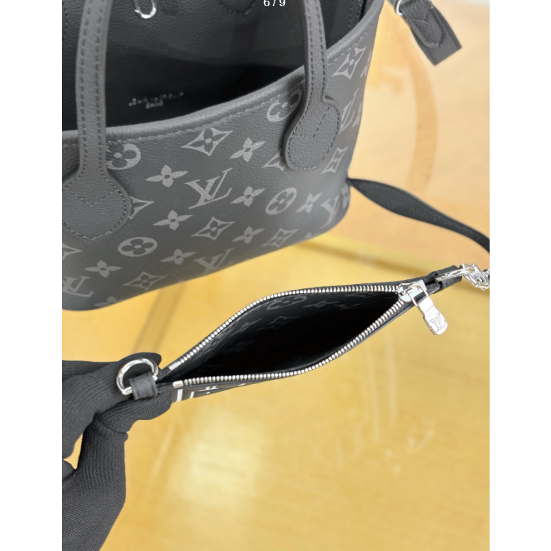 二手Louis Vuitton 新款女包Neverfull BB 黑花通勤包 M15210-細節圖5