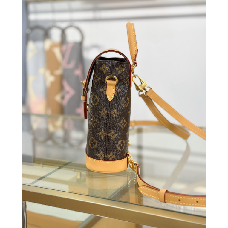 二手Louis Vuitton/路易威登 女包拼色SOHO 迷你雙肩包M14651-細節圖6