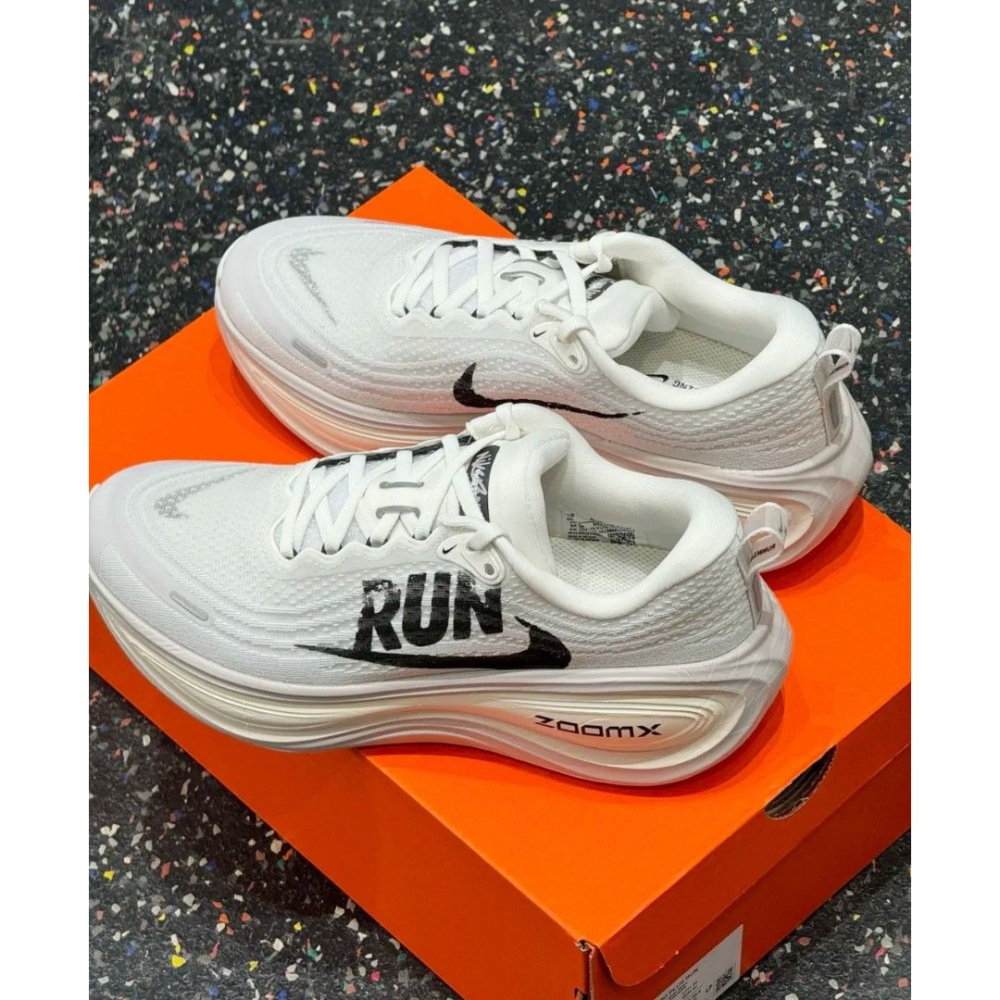 Nike Vomero Plus 白色 舒適 馬拉松 跑步鞋 IH2268-100-細節圖2