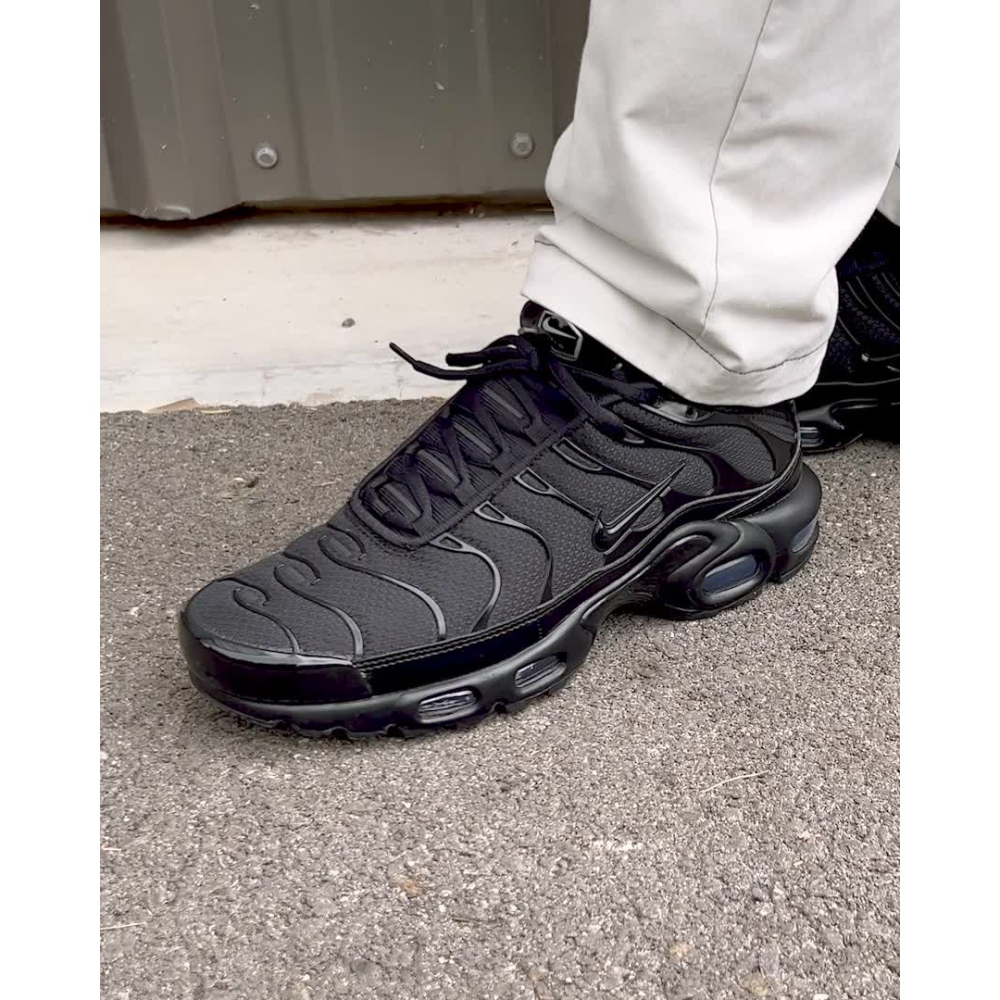 Nike Air Max Plus “Triple Black Leather”黑色 氣墊 慢跑鞋AJ2029-001-細節圖2