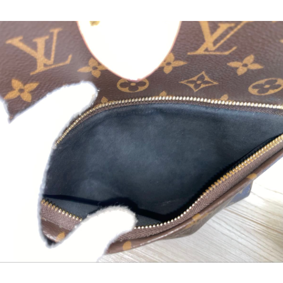 二手 LOUIS VUITTON Monogram Moon 雙肩包 M44944-細節圖6