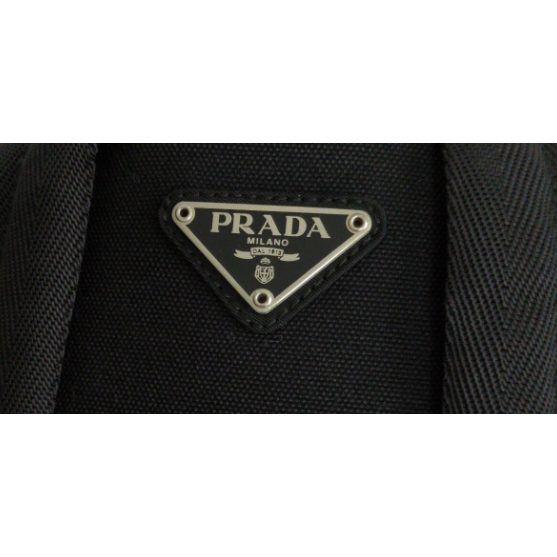 二手Prada V135 輕盈尼龍抽繩雙肩包 黑色-細節圖6