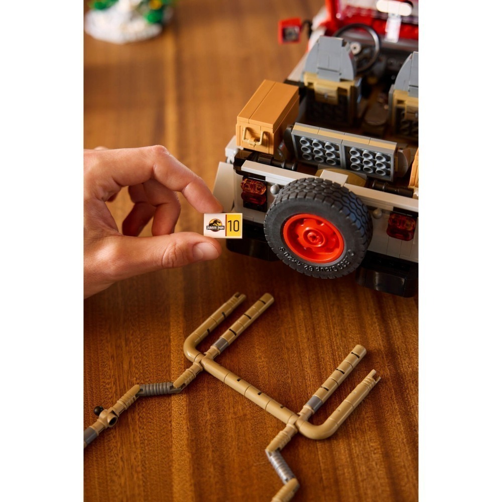 【積木玩很大】LEGO 77984《侏羅紀公園 》Jeep®Wrangler｜侏羅紀世界｜限時下殺｜樂高正版｜快速出貨-細節圖7