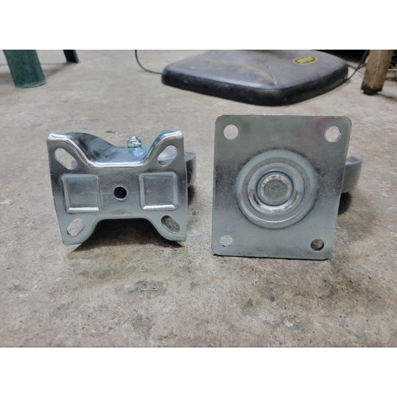 ✨金星車輪✨5英寸 小白黃推車耐磨輪（特殊孔） 可開收據可報帳 耐重輪 耐用輪手推車車輪 輪子 重型輪 推車車輪-細節圖4