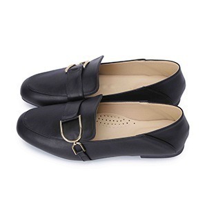 【富發牌】1BE100 輕時尚金屬釦飾休閒鞋-黑/杏/米_采靚鞋包精品-細節圖2