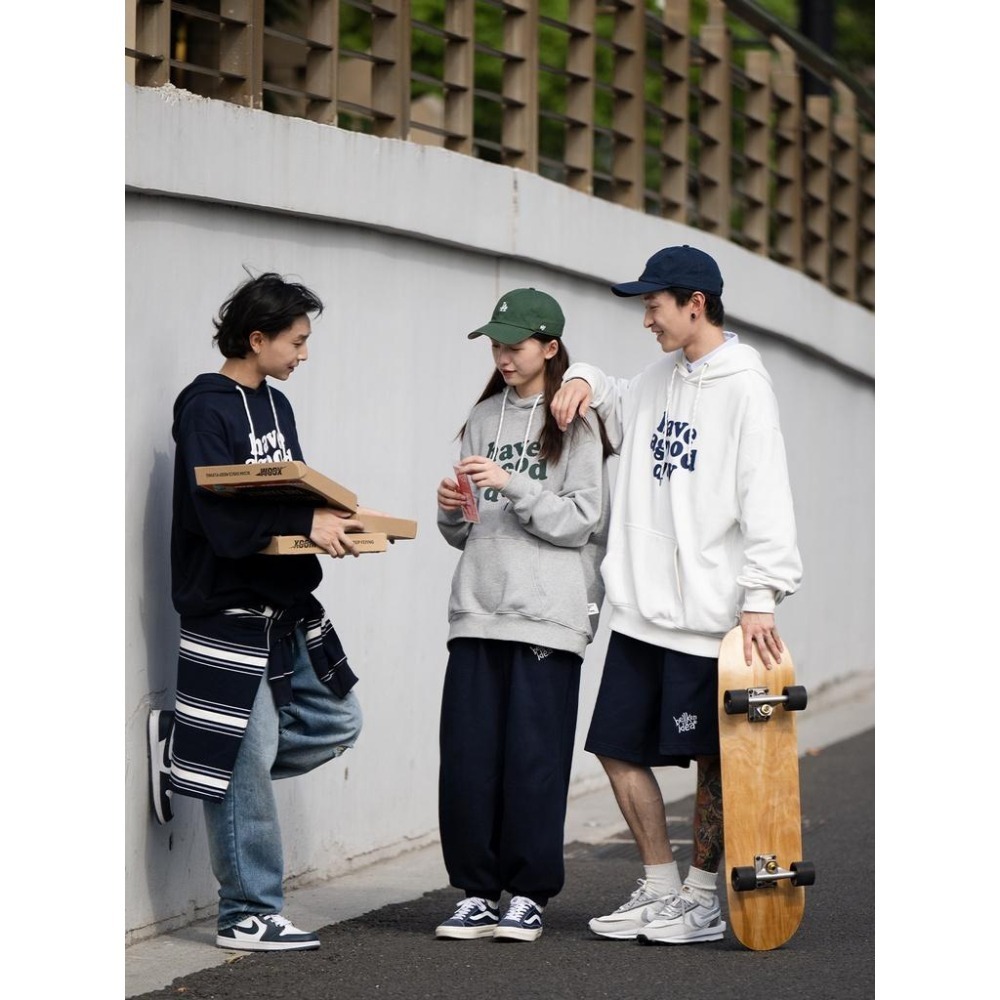 BELLKEN IDEA 22AW 純棉 重磅 HAVE A GOOD DAY 簡約 長袖 帽T  店內價 【PS中壢】-細節圖4