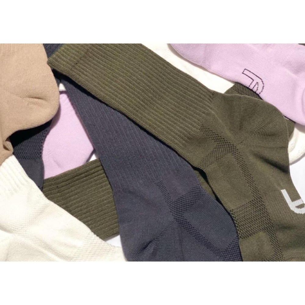 BEST FOOT FRIEND / BFF襪 長襪 素面 純色 襪 【PS中壢】-細節圖3