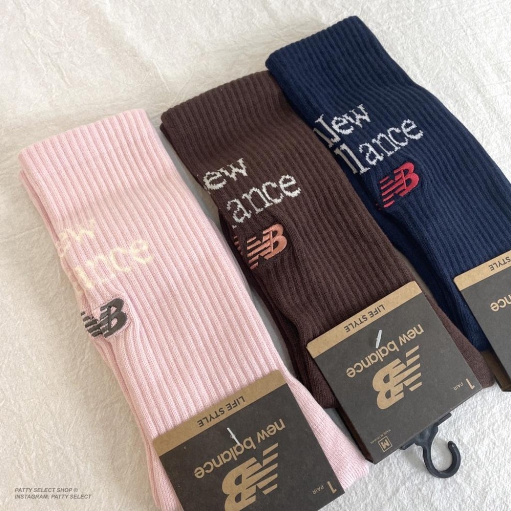 NB Socks NEW BALANCE 襪子 運動襪 運動長襪 中長襪 刺繡 長襪 現貨【PS中壢】-細節圖2
