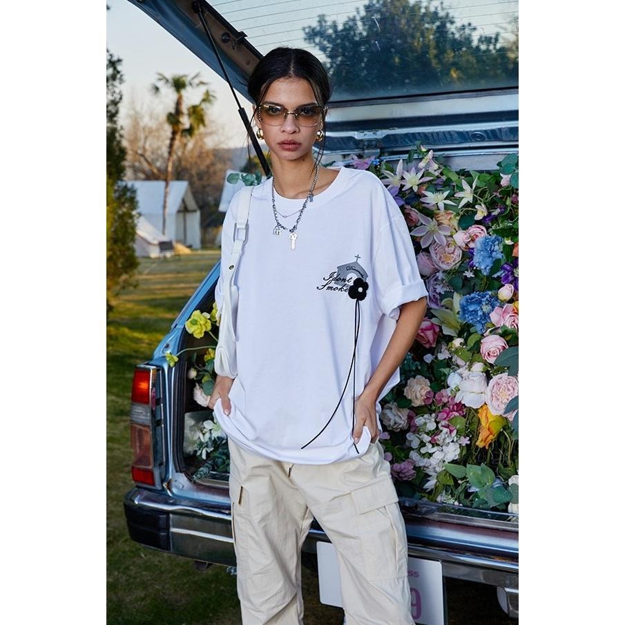 DONSMOKE 送你一朵小花 立體 毛巾 繡花 短袖 T恤 I Don’t Smoke 【PS中壢】-細節圖5