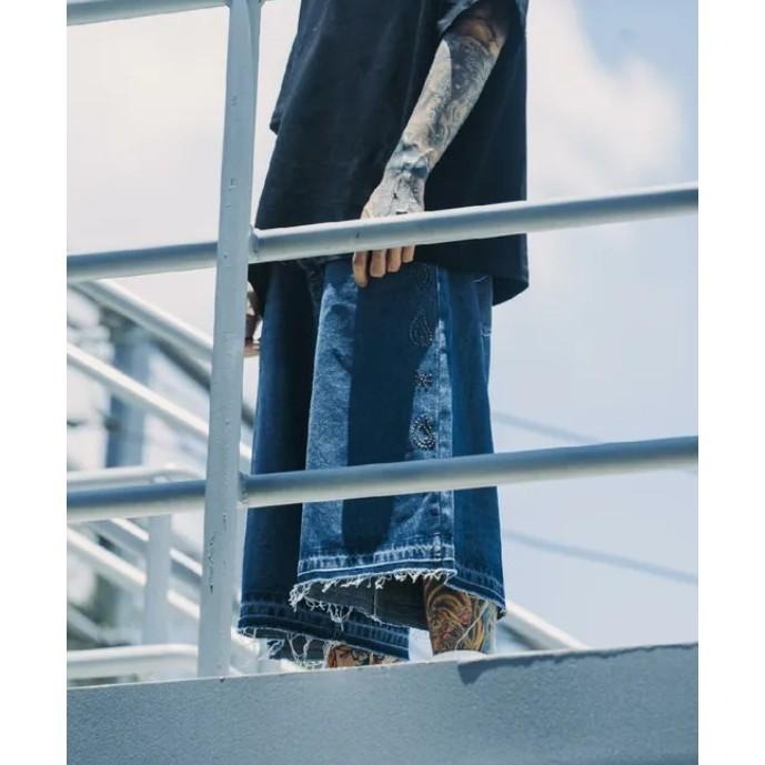 ORDINARY 水洗 不修邊 變形蟲 卯釘 8分 牛仔 短褲 店內價 【PS中壢】-細節圖4