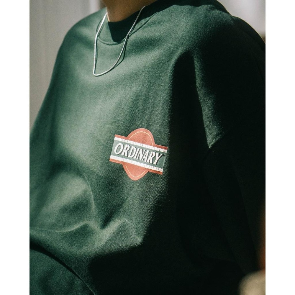 ORDINARY 復古老式招牌大學TEE 店內價 【PS中壢】-細節圖7