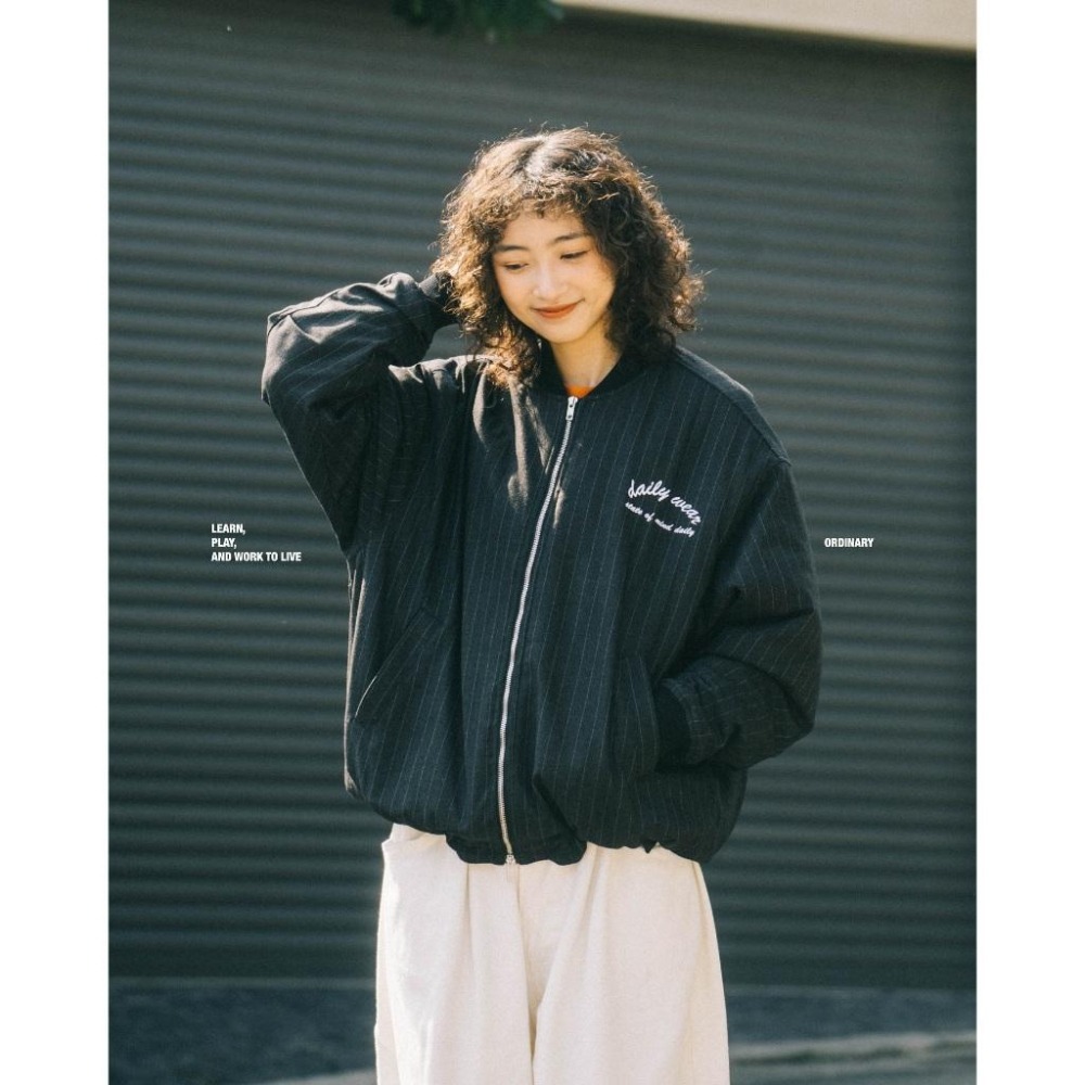 ORDINARY CHALK STRIPE STADIUM JACKET 直紋羊毛棒球外套 店內價 【PS中壢】-細節圖6