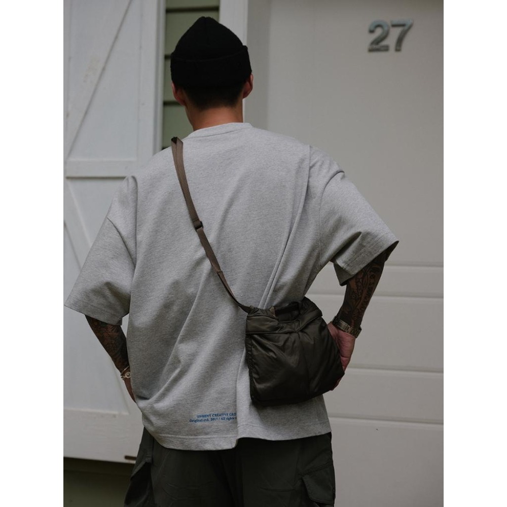 UNBENT 24SS 日系 純色 刺繡 口袋 圓點 短T 短袖 【PS中壢】-細節圖3