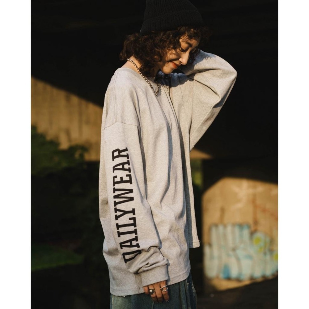 ORDINARY WHALE TAIL LOGO LS TEE 鯨魚尾LOGO長TEE 店內價 【PS中壢】-細節圖4