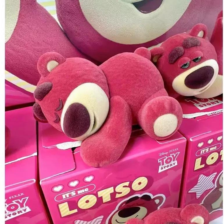 52TOYS LOTSO迪士尼 盲盒一代 玩具總動員 草莓熊 熊抱哥 IT＇S ME 公仔 植絨 【PS中壢】-細節圖4