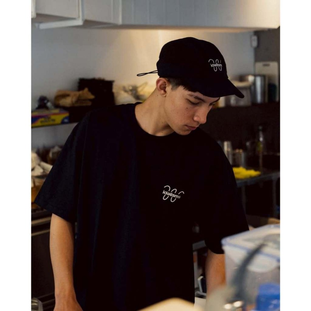 IDEALISM IDE WHALe. Holiday Collection Tee 法棍 短T【PS中壢】-細節圖7