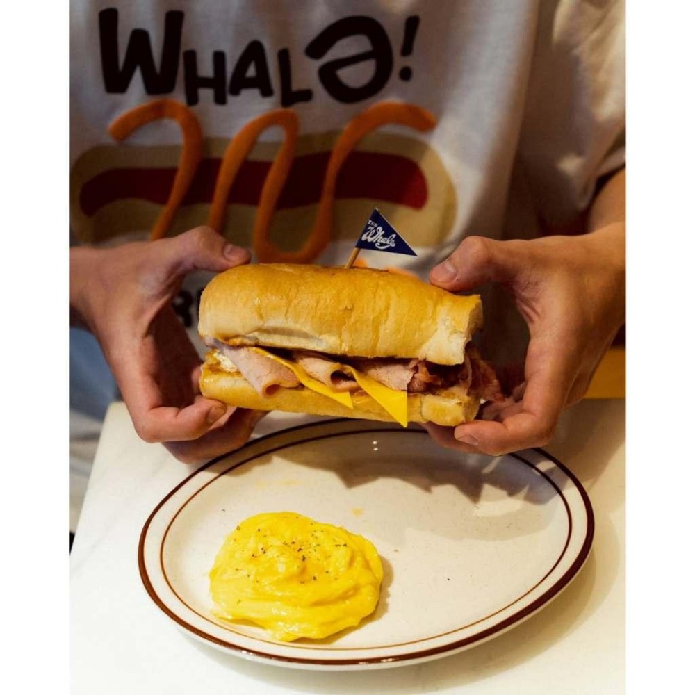 IDEALISM IDE WHALe. Holiday Collection  Hotdog Tee 【PS中壢】-細節圖3