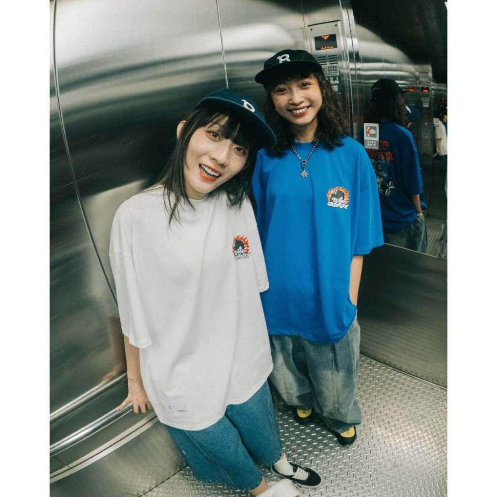 ORDINARY 25SS RACING CLUB™ GRAPHIC TEE 經典角色賽車短T【PS中壢】-細節圖3