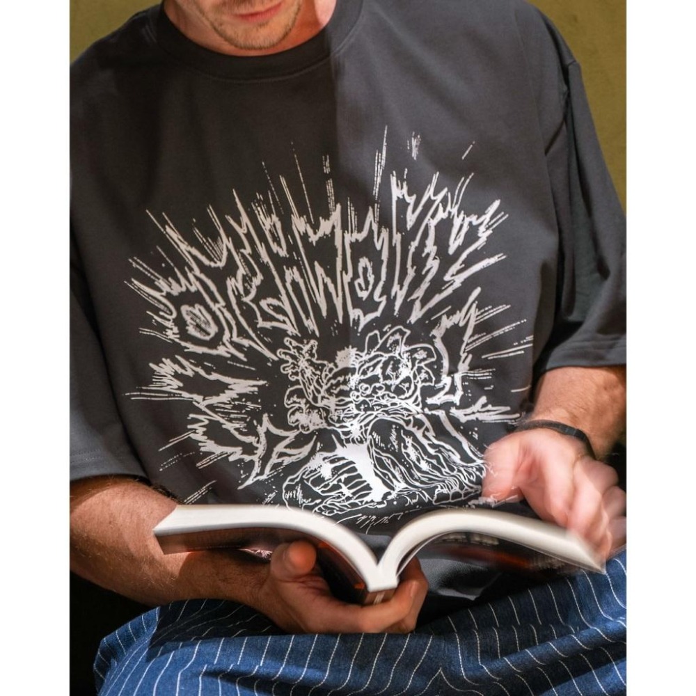 ORDINARY 25AW ENERGY BURST COMIC TEE 趣味漫畫短TEE【PS中壢】-細節圖5