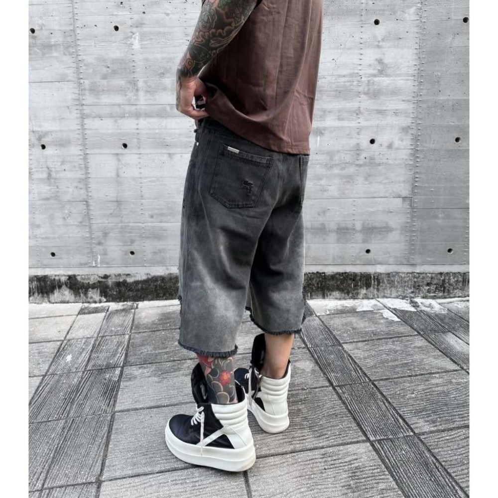 KILLASYSTEM DAMAGE WASHED DENIM SHORTS牛仔水洗破壞七分褲【PS中壢】-細節圖5