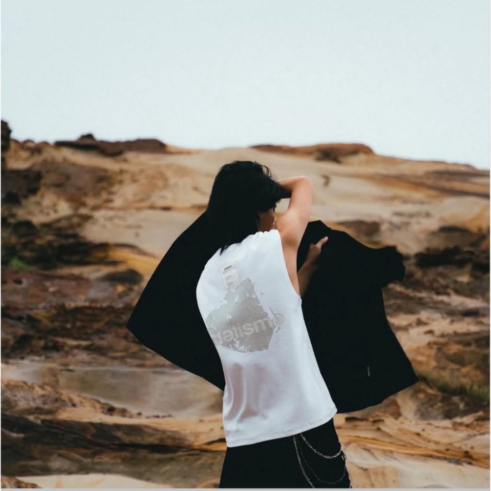 IDEALISM IDE IDRC Vest 小刺繡 寬肩 螺紋 背心 【PS中壢】-細節圖2