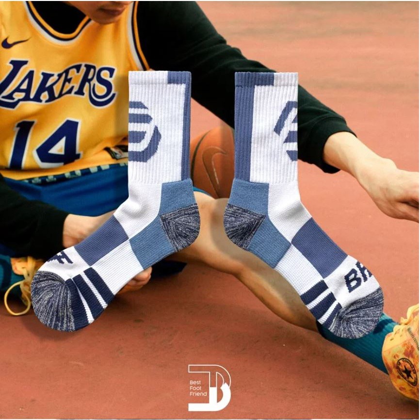 撞色LOGO長襪-白