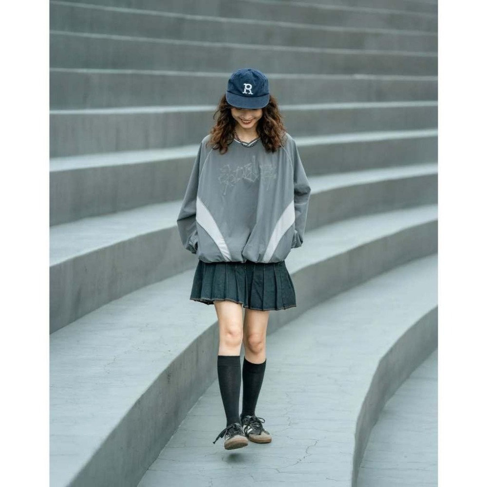 ORDINARY 25AW ARC-LINK CONSTELLATION 鯨魚星鏈弧線Ｖ領球衣 店內價 【PS中壢】-細節圖4