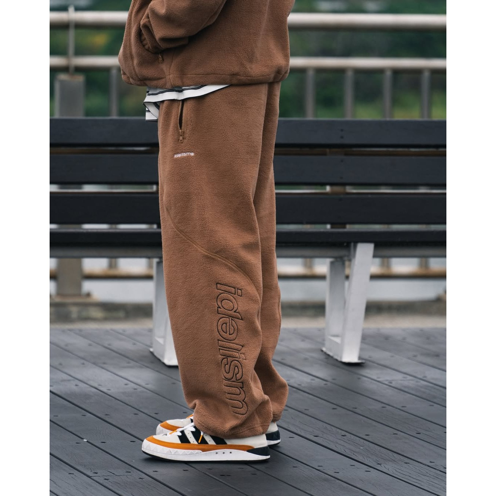 IDEALISM IDE Fleece Pants  搖粒絨 休閒套裝 刺繡 長褲 店內價 【PS中壢】-細節圖3