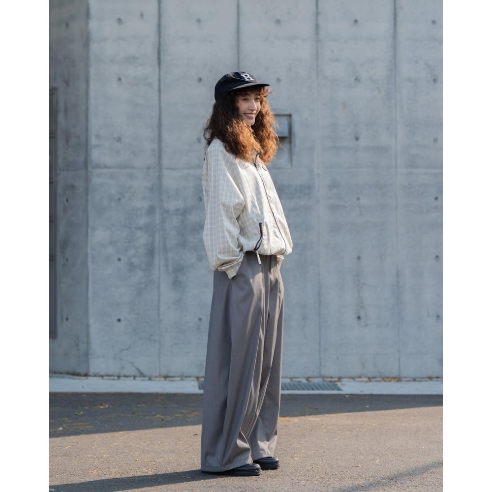 ORDINARY 3D CURVED WIDE-LEG SLACKS 立體彎刀闊腿西裝褲  長褲【PS中壢】店內價-細節圖3