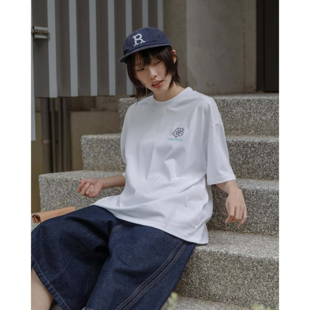 ORDINARY HANDDRAWN FLOWER TEE 手繪花朵塗鴉短TEE【PS中壢】店內價-細節圖2