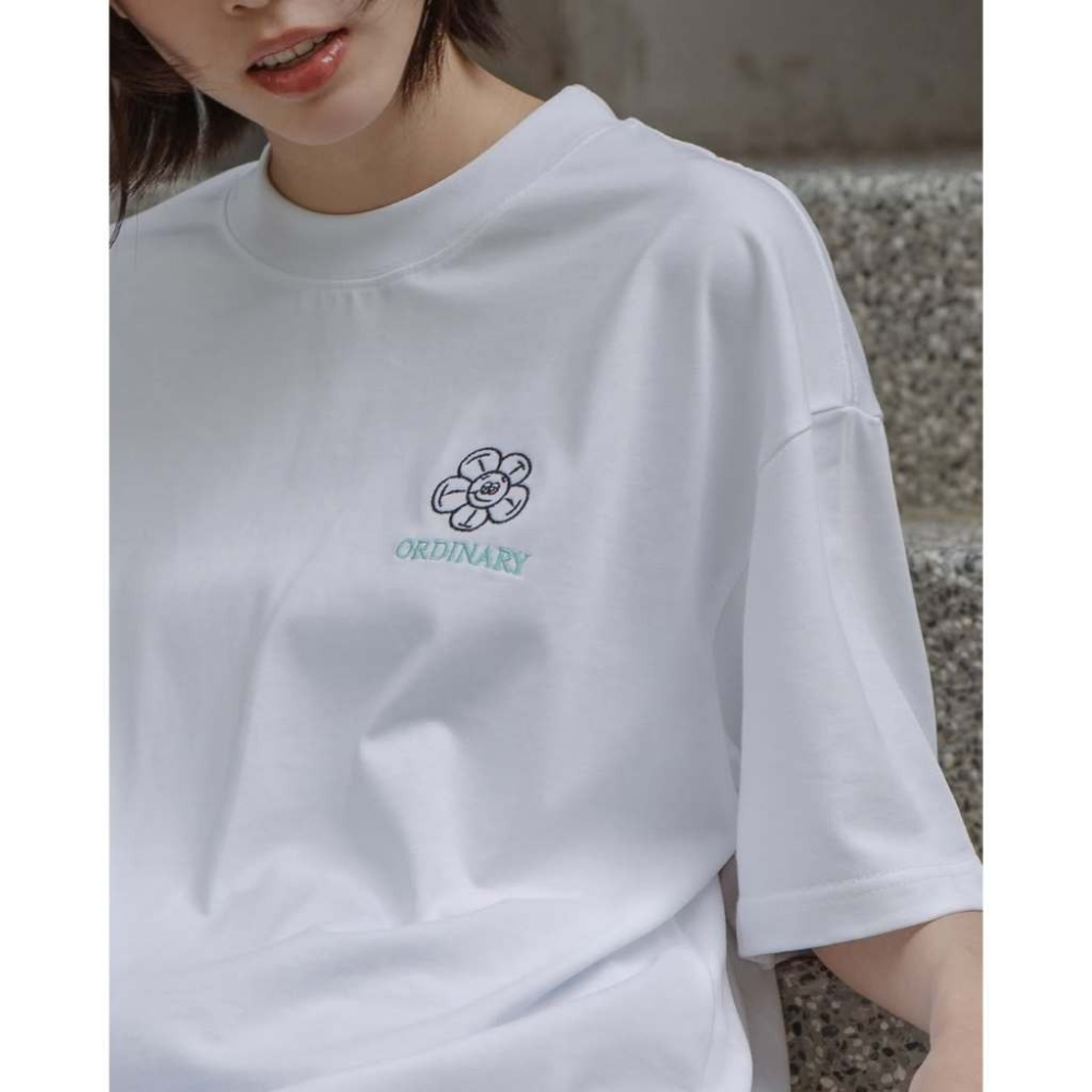ORDINARY HANDDRAWN FLOWER TEE 手繪花朵塗鴉短TEE【PS中壢】店內價-細節圖3