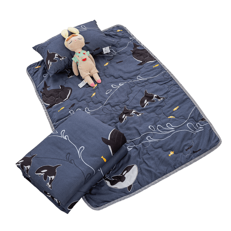 【夢境】兒童睡墊 三件組 幼稚園午睡首選 舒柔棉/睡墊/睡袋/2-8歲/快速收納/方便攜帶 - 鯨豚海洋-細節圖2