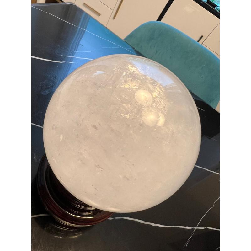 天然七彩光彩色膠花白水晶球擺件附底座開光發財咒五帝錢115.5mm-細節圖9