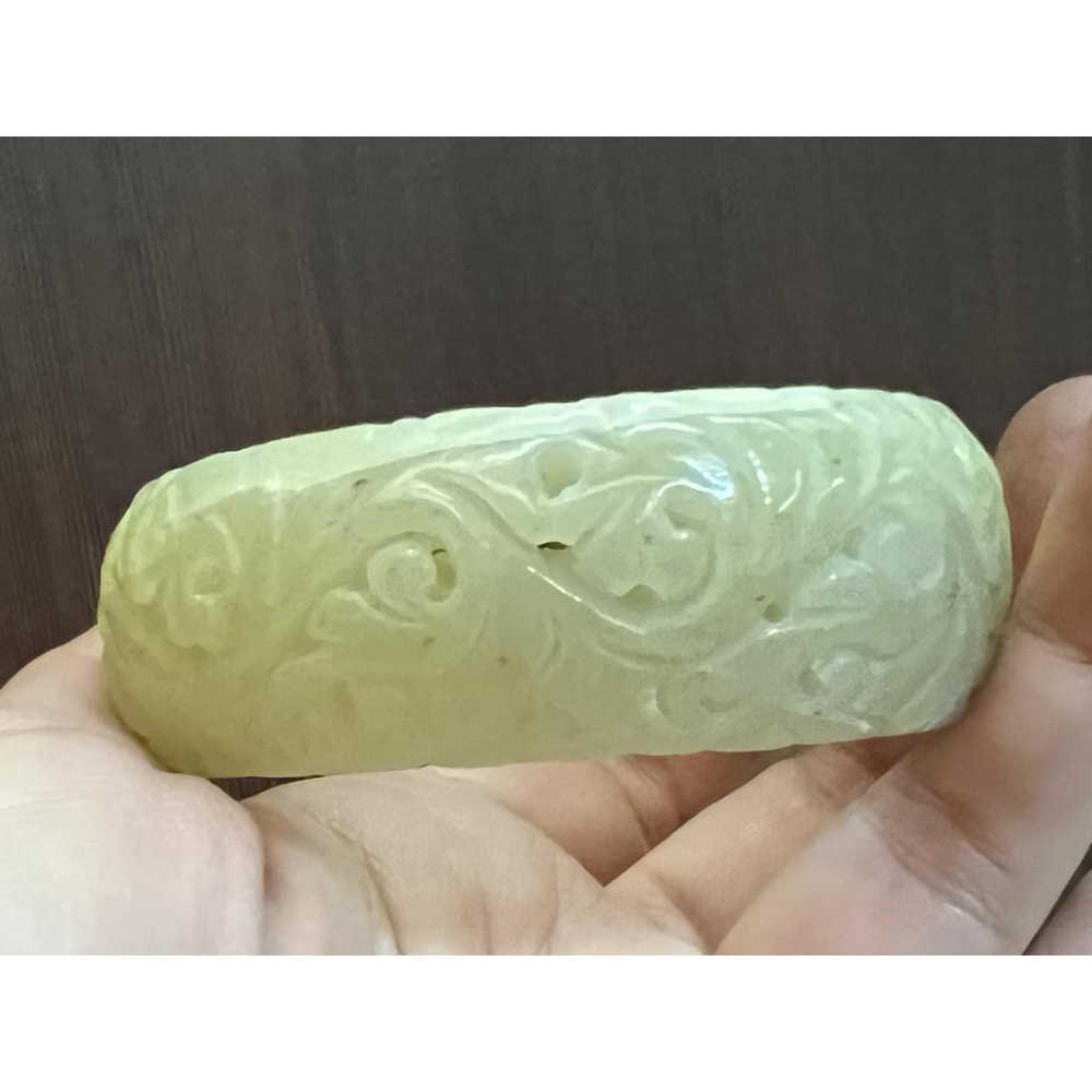 17.44圍超寬雕刻款绝美黄口料手镯鐲子手環玉鐲新疆和田玉手鐲 天然玉石和闐玉寬版花開富貴內外皆雕鏤空-細節圖6