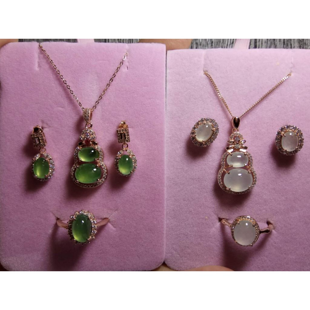 過年送禮天然玉石高貨緬甸玉翡翠A貨冰種冰白翡冰綠珠寶玉飾套組三件組墬子玉墬吊墬掛件戒指耳環耳飾耳釘耳鈎耳針首飾飾品-細節圖5