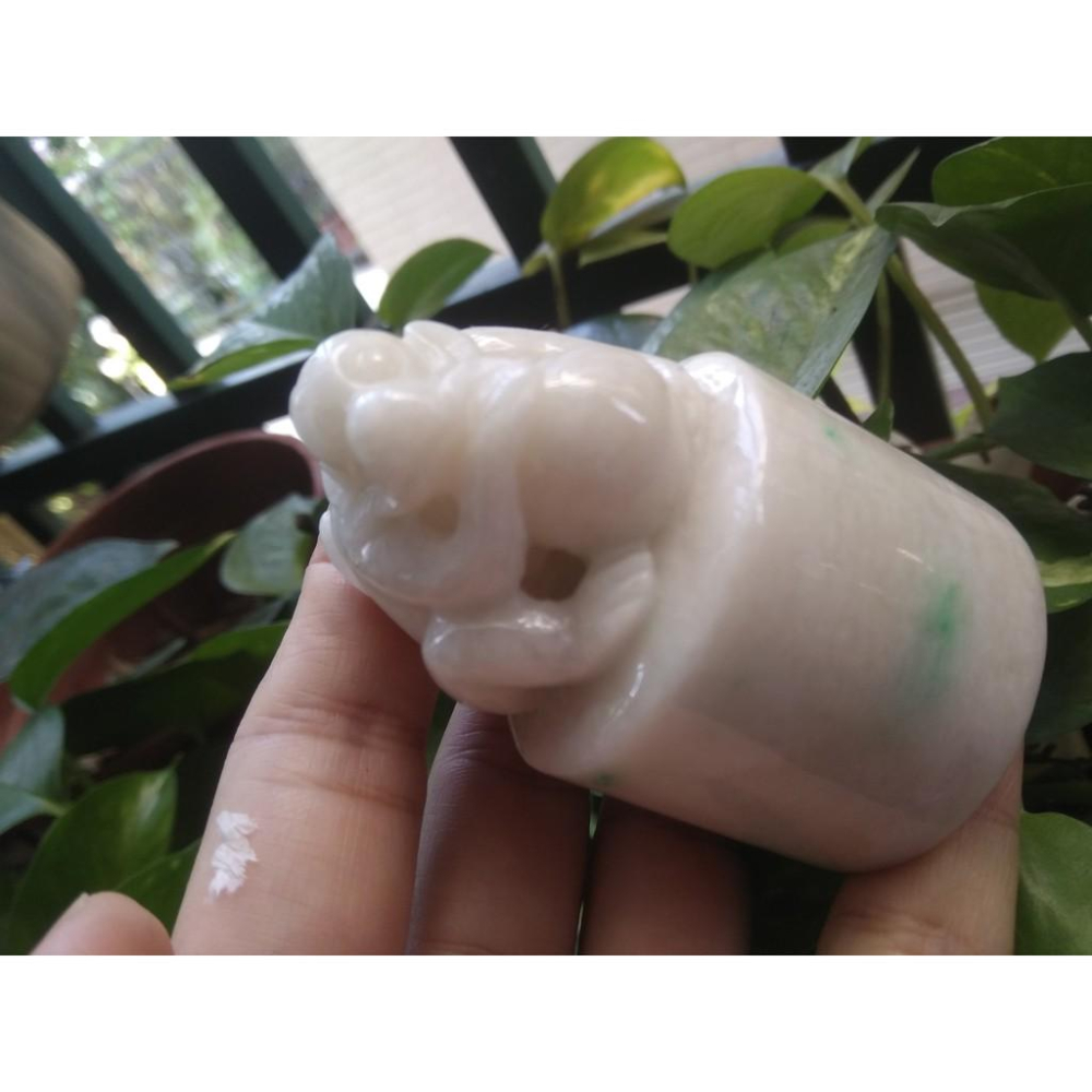 天然玉石緬甸玉硬玉A貨翡翠白底青猴獻桃印章擺件手把件把玩送底座67.6*43mm好運將至珠寶寶石首飾飾品-細節圖4