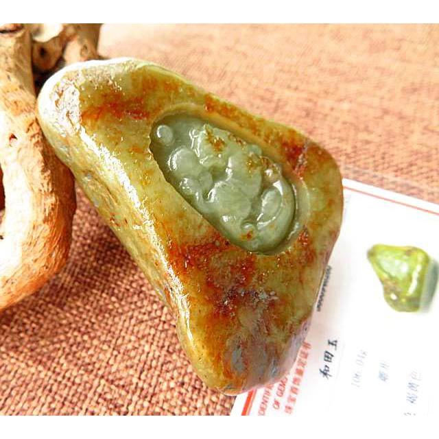 原礦帶皮*極美AAA級和闐玉虎虎生風和田玉原石內雕擺件手把件把玩106g（越盤越油亮.帶證書-細節圖2