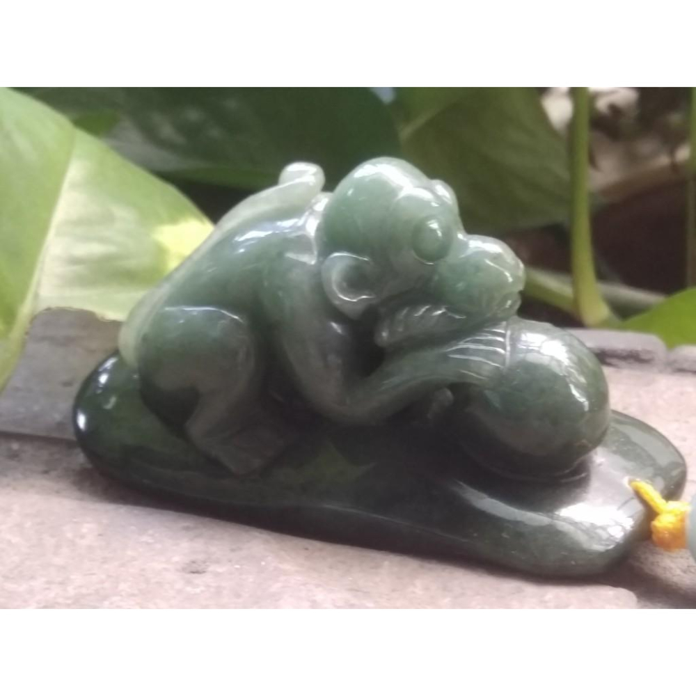 天然玉石緬甸玉硬玉A貨翡翠老藍水油青猴擺件手把件把玩送底座62.8*25*35.6mm好運將至珠寶寶石首飾飾品-細節圖9