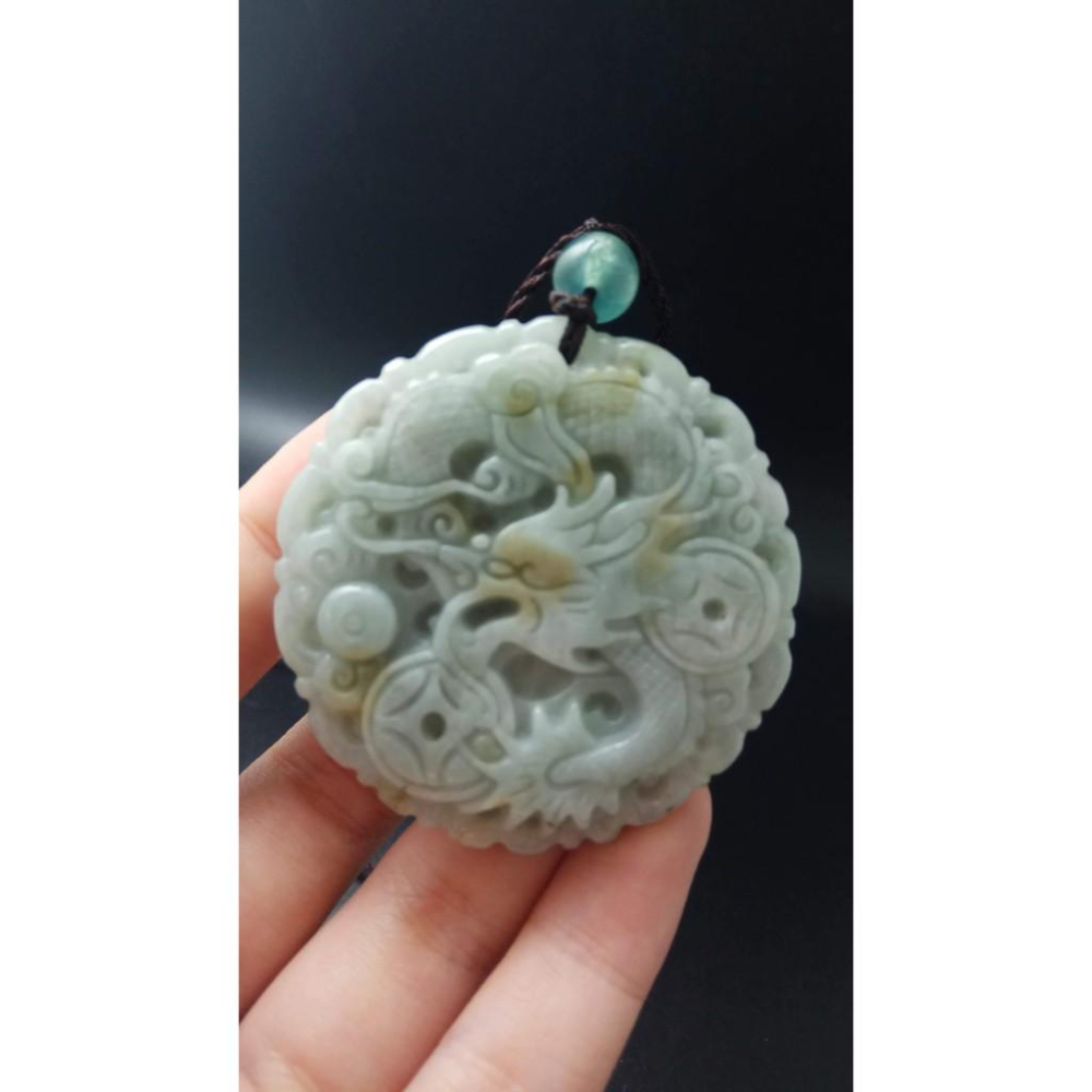 天然龍牌玉石硬玉A貨翡翠精雕50*6.3mm吊墬玉珮墬子玉墬掛件招財平安珠寶寶石首飾飾品-細節圖5