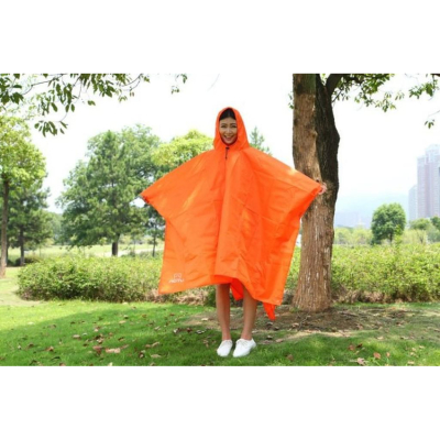 三合一多功能背包雨衣雨披登山雨衣可做防潮墊地布 天幕帳篷 騎行雨衣 機車雨衣