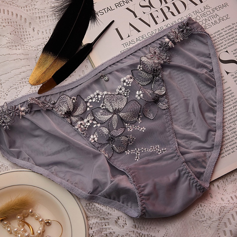 Lady 逐夢花影系列 刺繡低腰三角褲 M-L(銀灰紫)-細節圖3